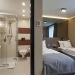Otel Ilonn