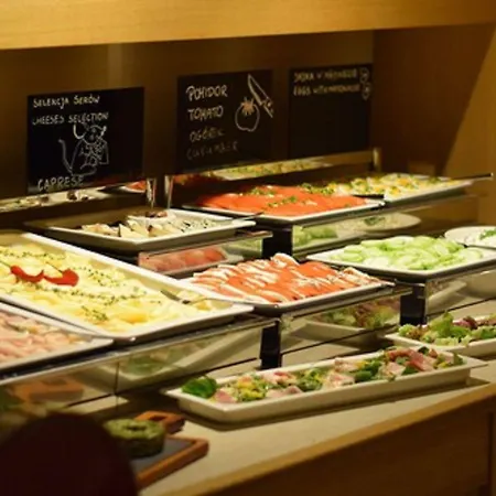 酒店 伊隆酒店 4*